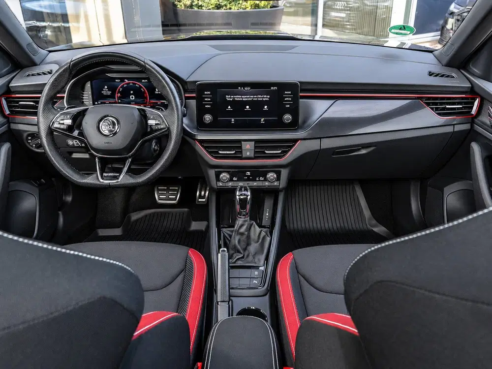Skoda Kamiq 1.0 TSI Sport uit 2024, foto 10