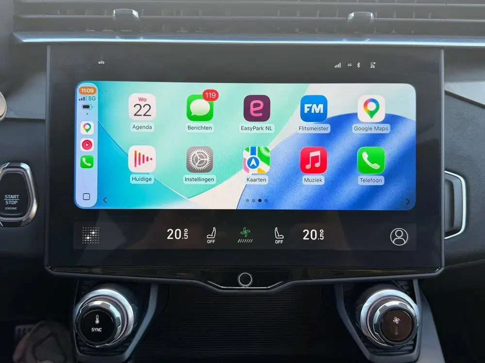 Lynk & Co 01 1.5 uit 2022, foto 12
