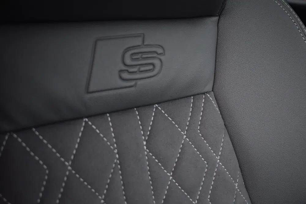 Audi A3 TFSI e S-LINE uit 2021, foto 10