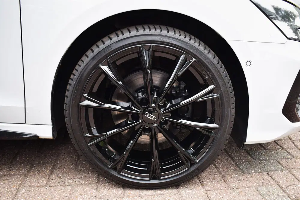 Audi A3 TFSI e S-LINE uit 2021, foto 13