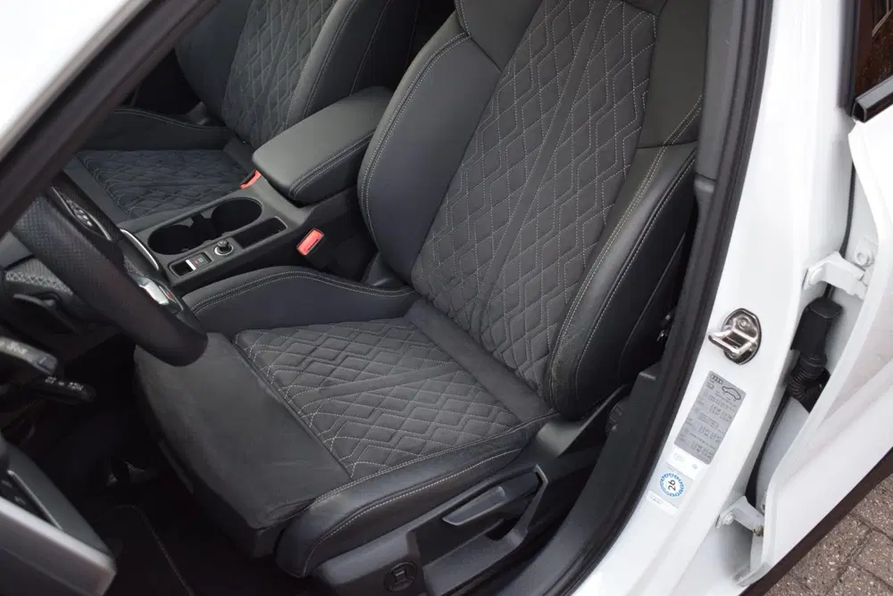 Audi A3 TFSI e S-LINE uit 2021, foto 15