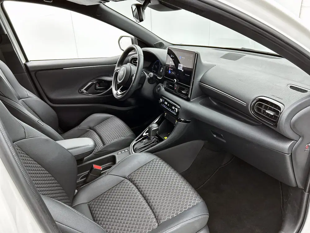 Toyota Yaris 1.5 Hybrid 130 Executive uit 2025, foto 6