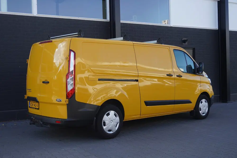 Ford Transit Custom 2.0 TDCI L2 EURO 6 uit 2019, foto 2