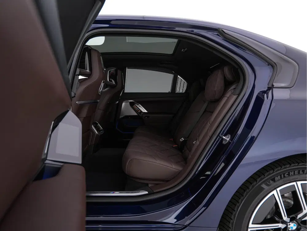 BMW i7 xDrive60 106 kWh M-Sport-Styling [3-Fase-1 uit 2024, foto 10