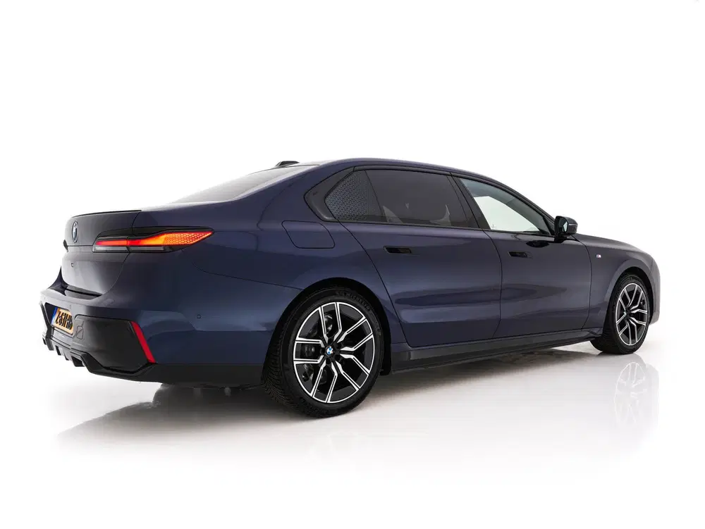 BMW i7 xDrive60 106 kWh M-Sport-Styling [3-Fase-1 uit 2024, foto 6