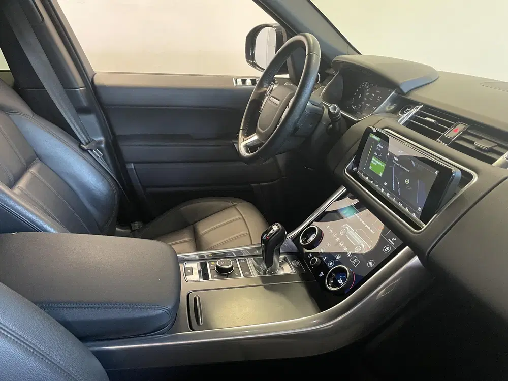 Land Rover Range Rover Sport P400e SE Black Pack Navigatie A uit 2021, foto 2