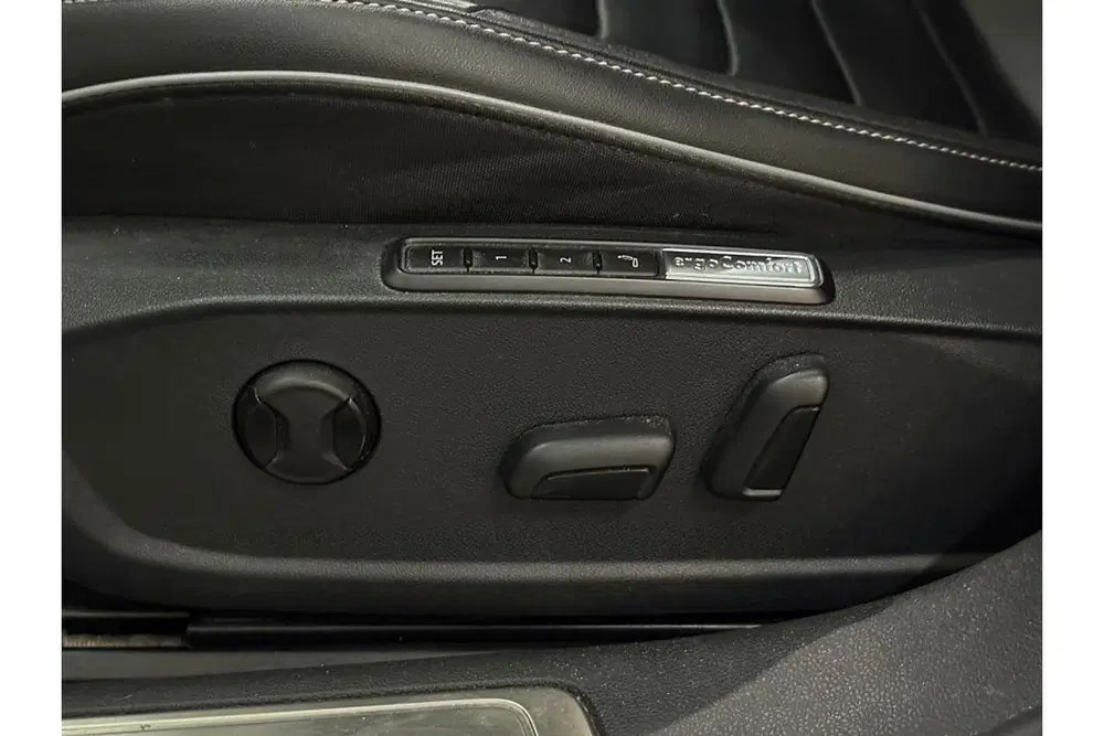 Volkswagen Arteon 1.4 TSI eHybrid R-Line Business+ uit 2022, foto 12