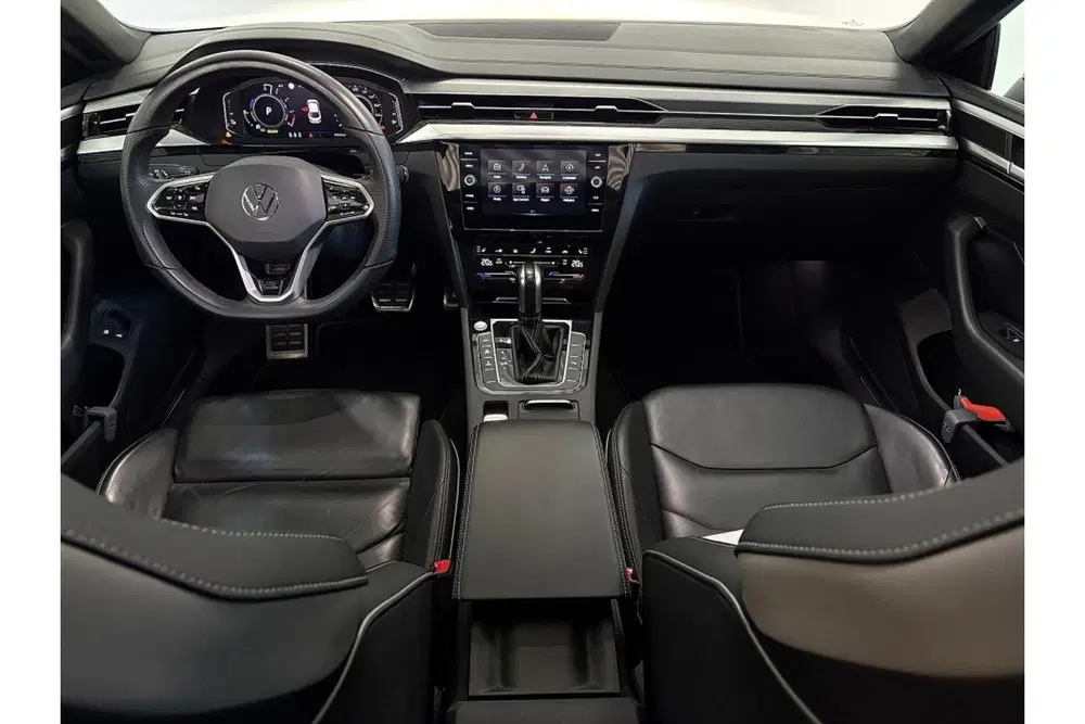 Volkswagen Arteon 1.4 TSI eHybrid R-Line Business+ uit 2022, foto 13