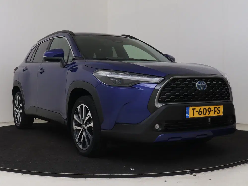 Toyota Corolla Cross 2.0 High Power Hybrid First Edition uit 2023, foto 12