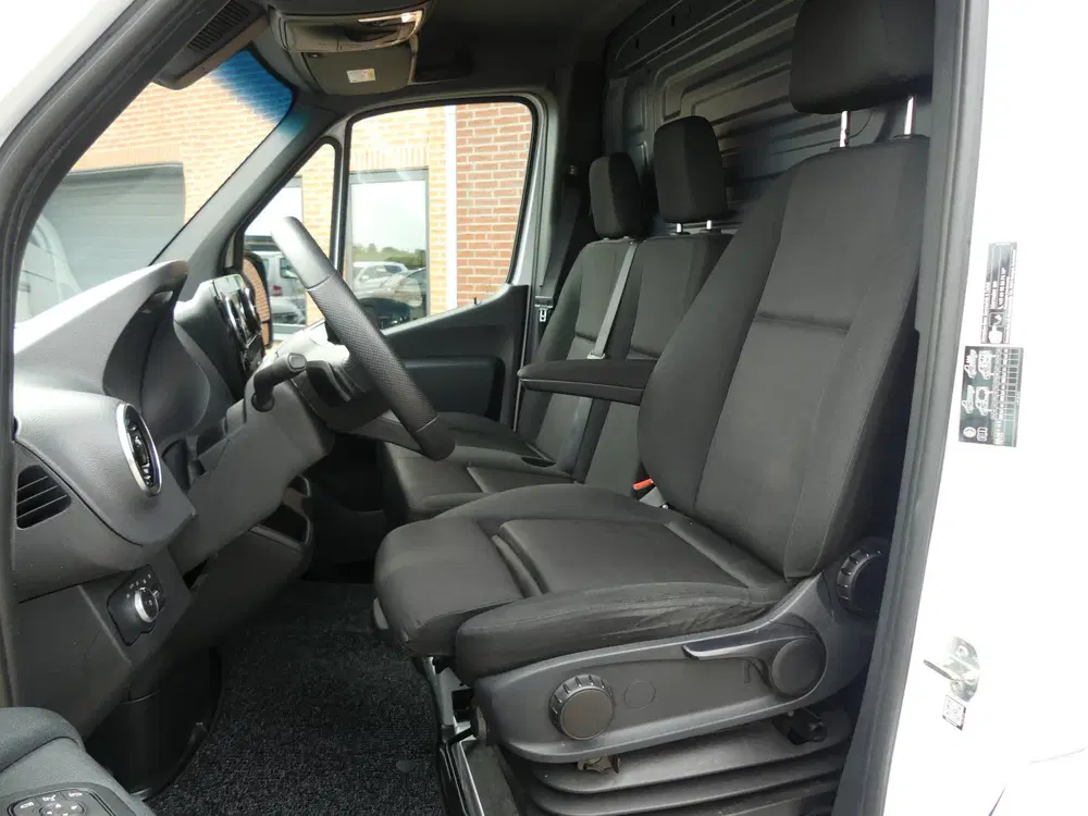 Mercedes-Benz Sprinter 317 CDI L2H2 Led uit 2024, foto 5