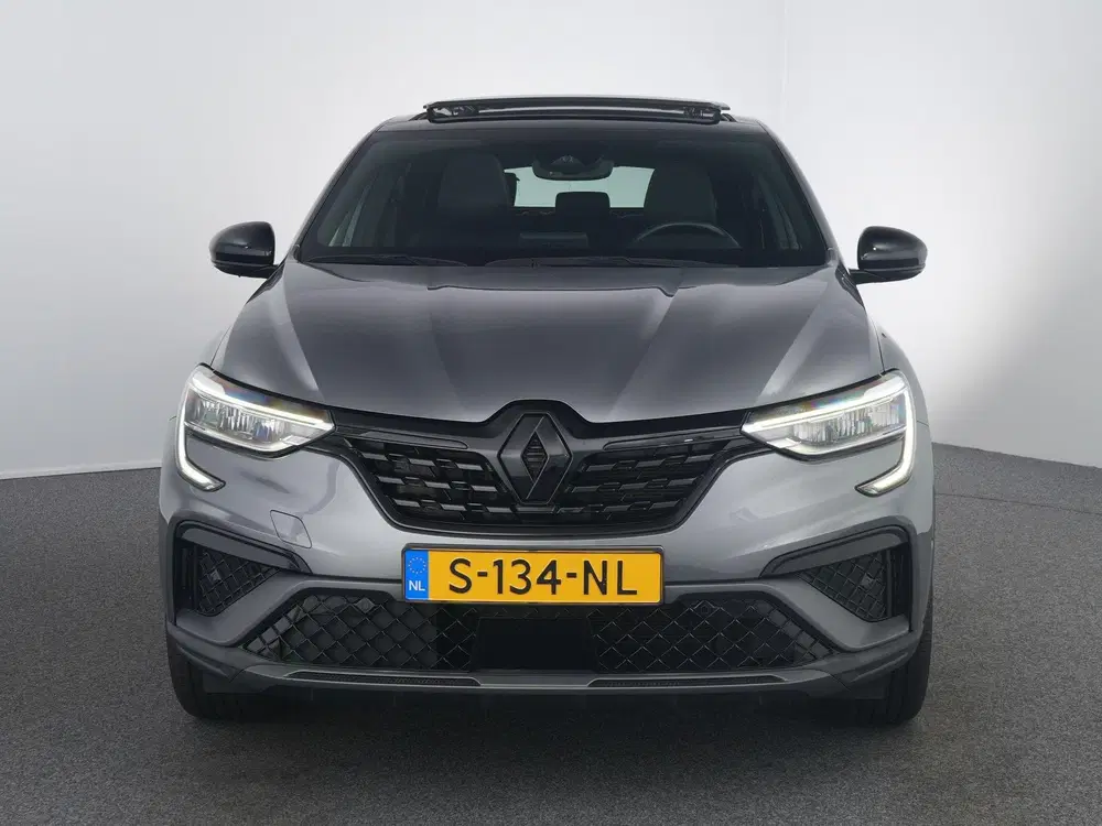 Renault Arkana 1.6 E-Tech hybrid 145 E-Tech engineered uit 2023, foto 5