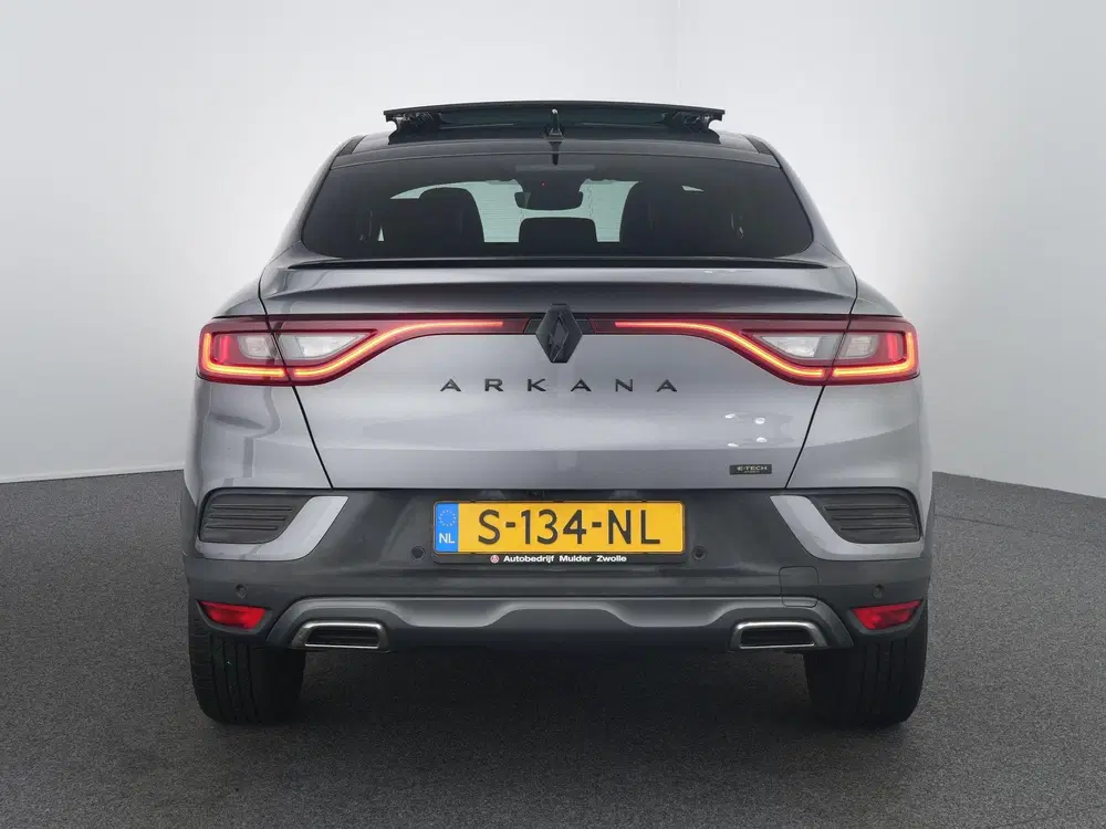 Renault Arkana 1.6 E-Tech hybrid 145 E-Tech engineered uit 2023, foto 6