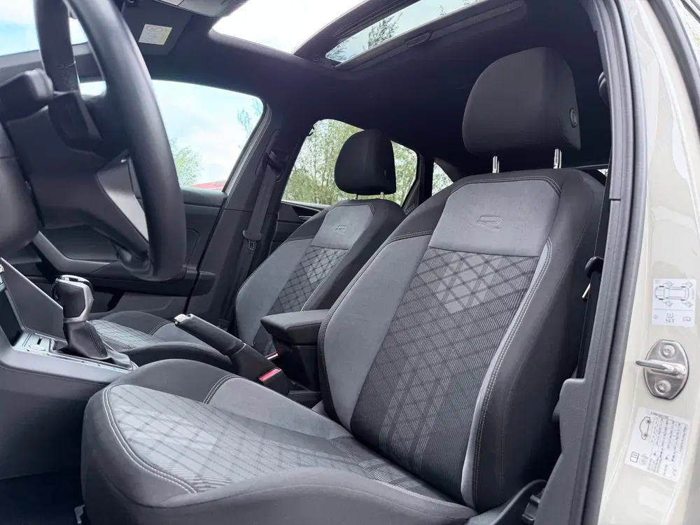 Volkswagen Taigo 1.5 TSI R-Line Pano uit 2024, foto 10