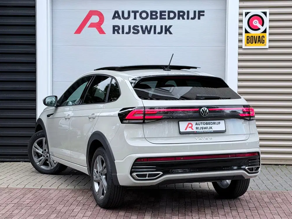 Volkswagen Taigo 1.5 TSI R-Line Pano uit 2024, foto 3