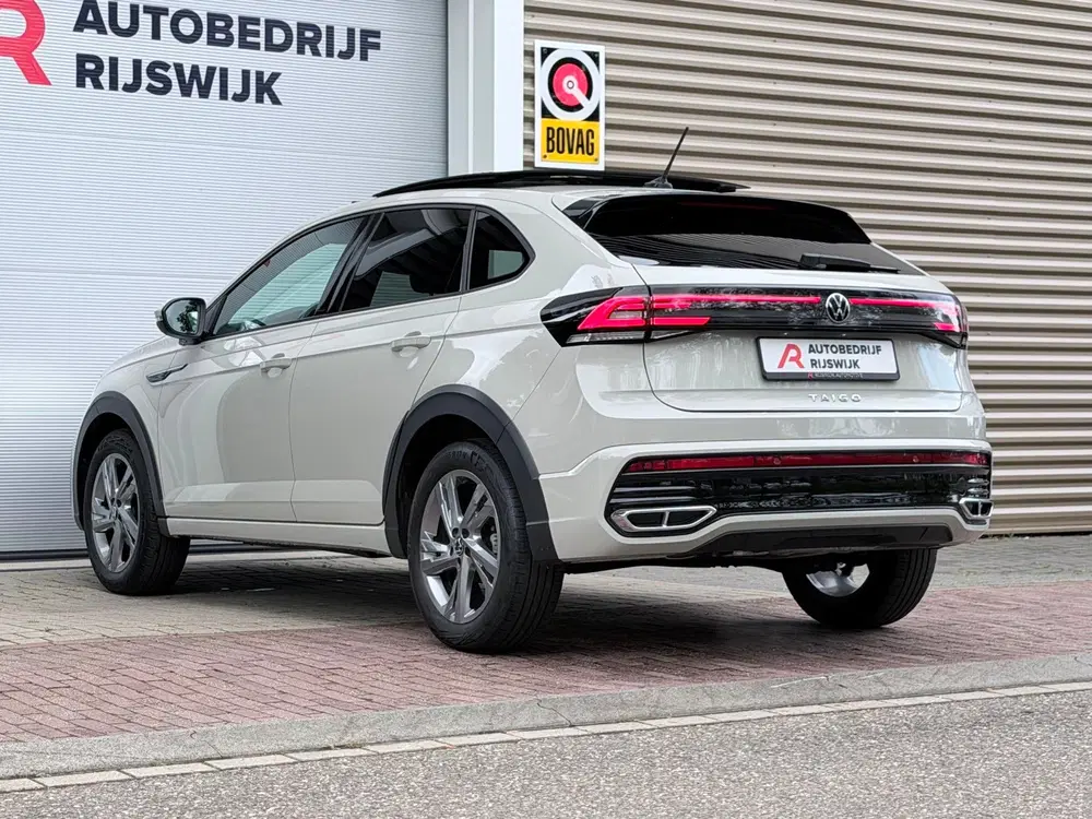 Volkswagen Taigo 1.5 TSI R-Line Pano uit 2024, foto 7