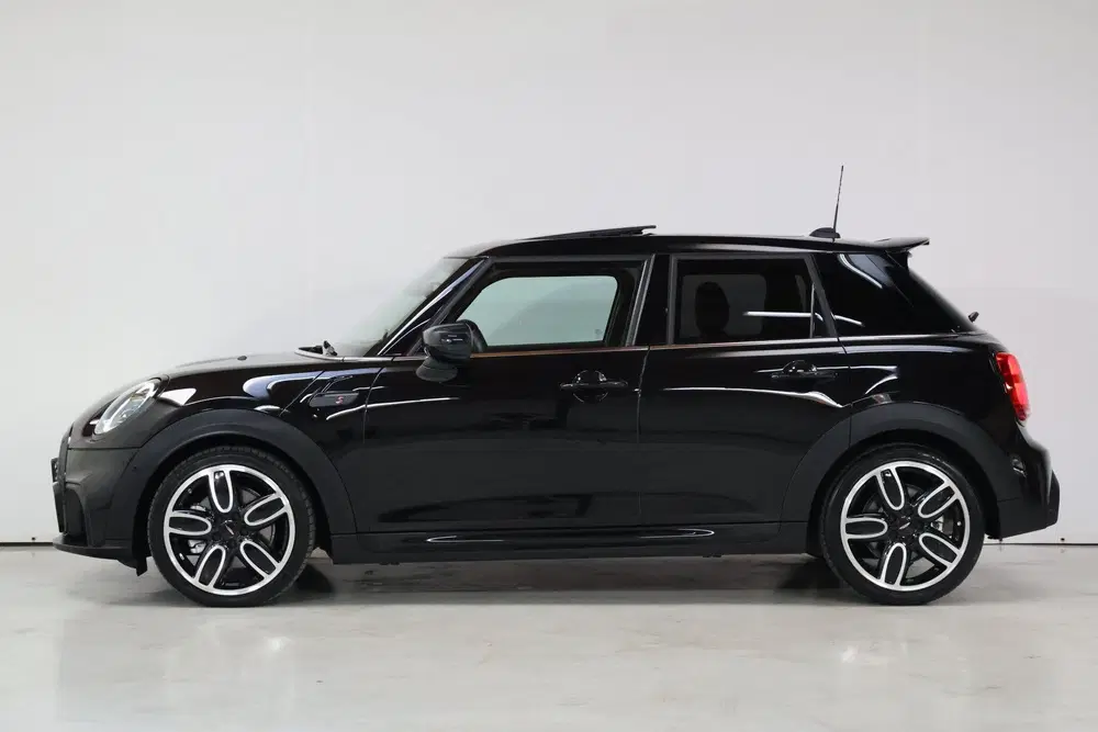 Mini Cooper S Cooper S 2.0 JCW uit 2021, foto 12