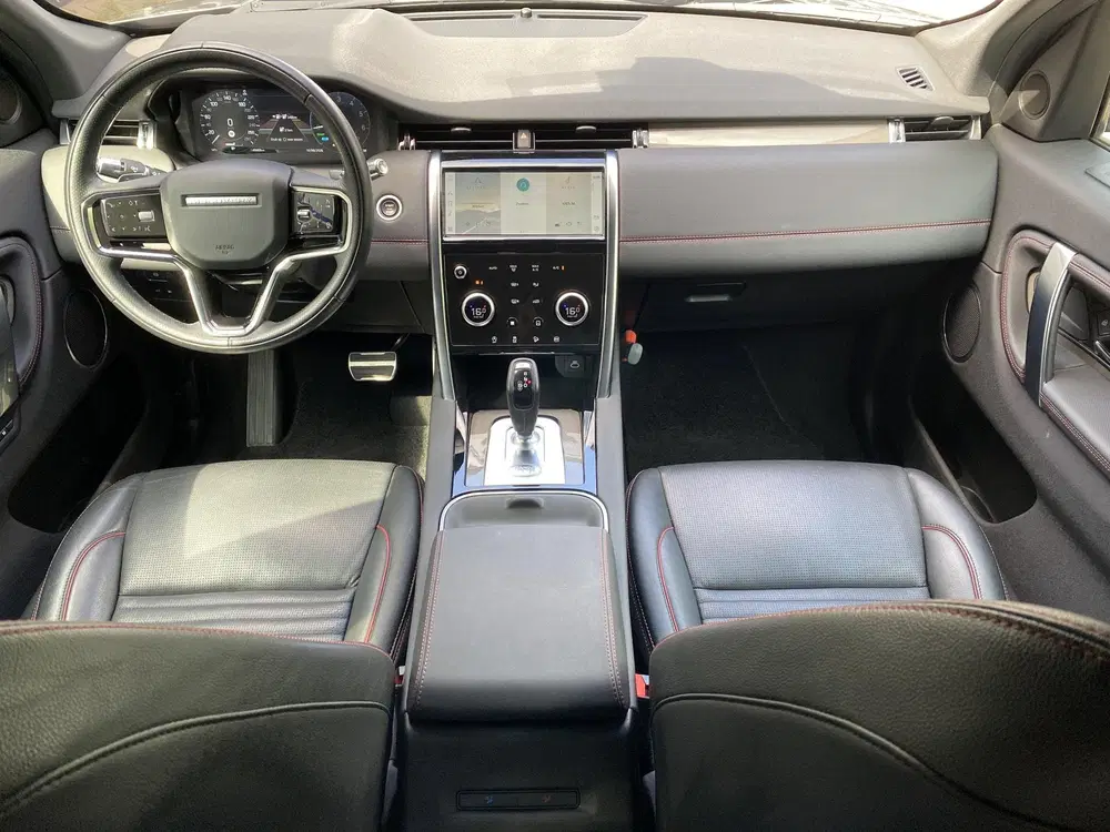Land Rover Discovery Sport P300e 1.5 R-Dynamic HSE Leer uit 2021, foto 3
