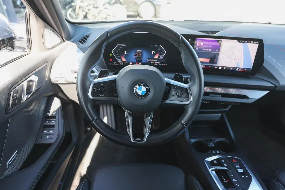 BMW 1-serie 120 M Sport Automaat uit 2025, foto 3