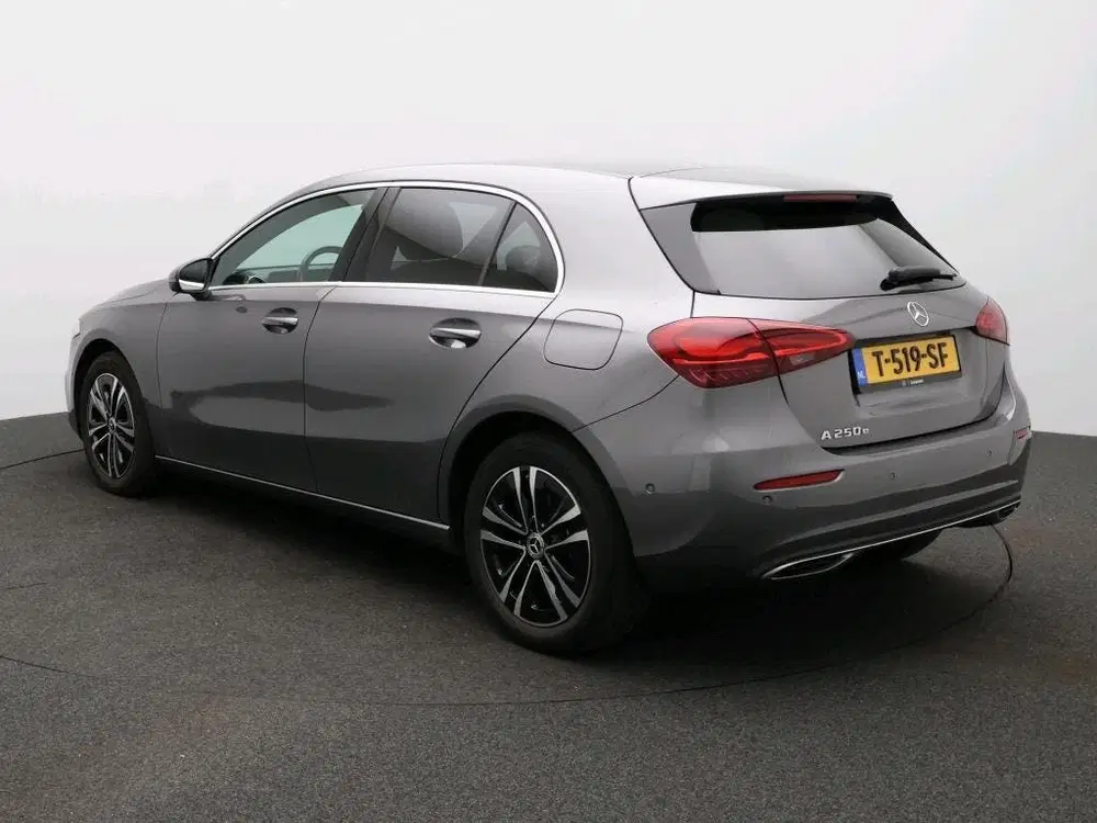 Mercedes-Benz A-Klasse 250 e Business Line uit 2023, foto 4