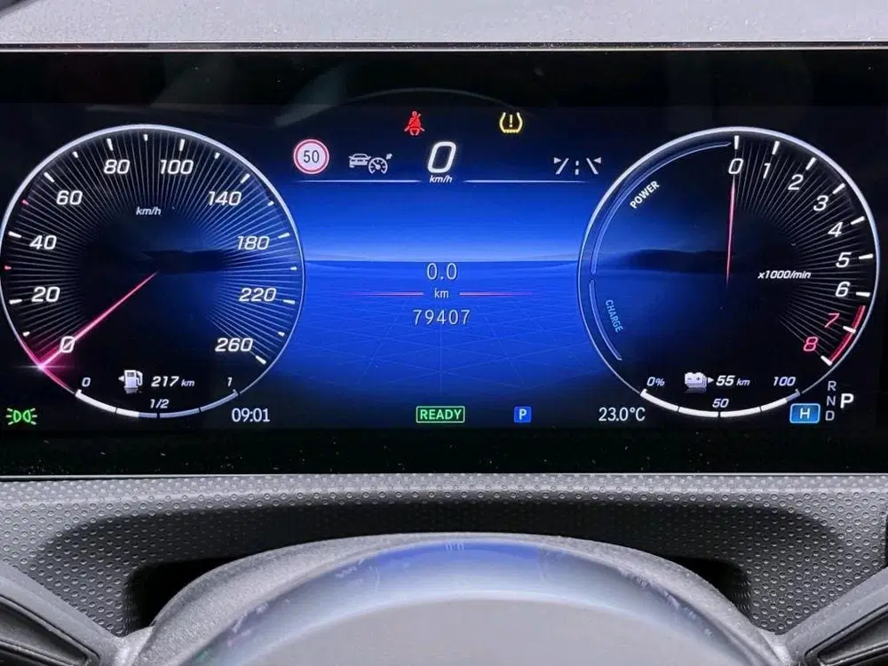 Mercedes-Benz A-Klasse 250 e Business Line uit 2023, foto 6