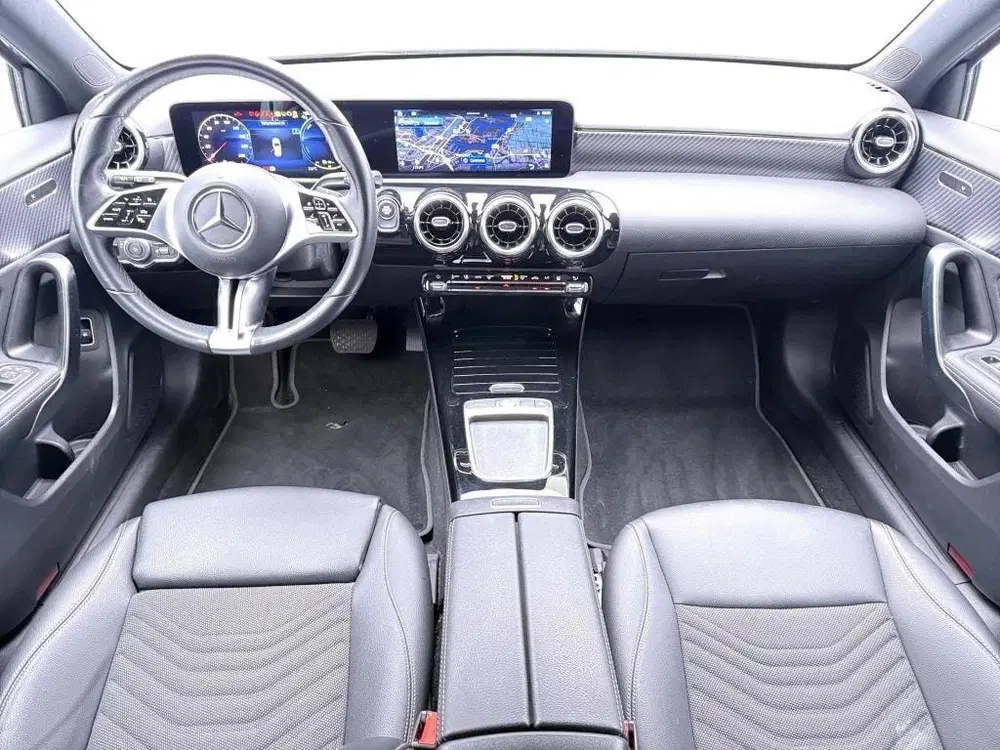 Mercedes-Benz A-Klasse 250 e Business Line uit 2023, foto 7