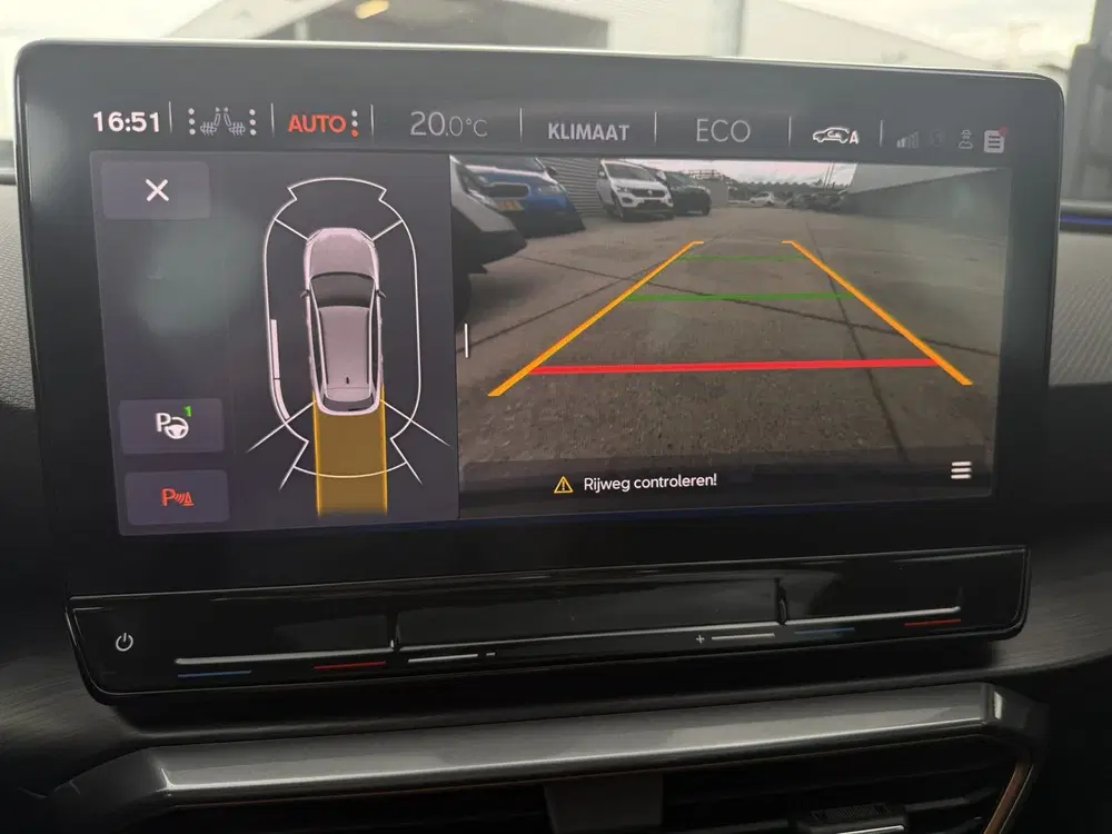 Cupra Leon 1.4 e-Hybrid Black Edition uit 2022, foto 11
