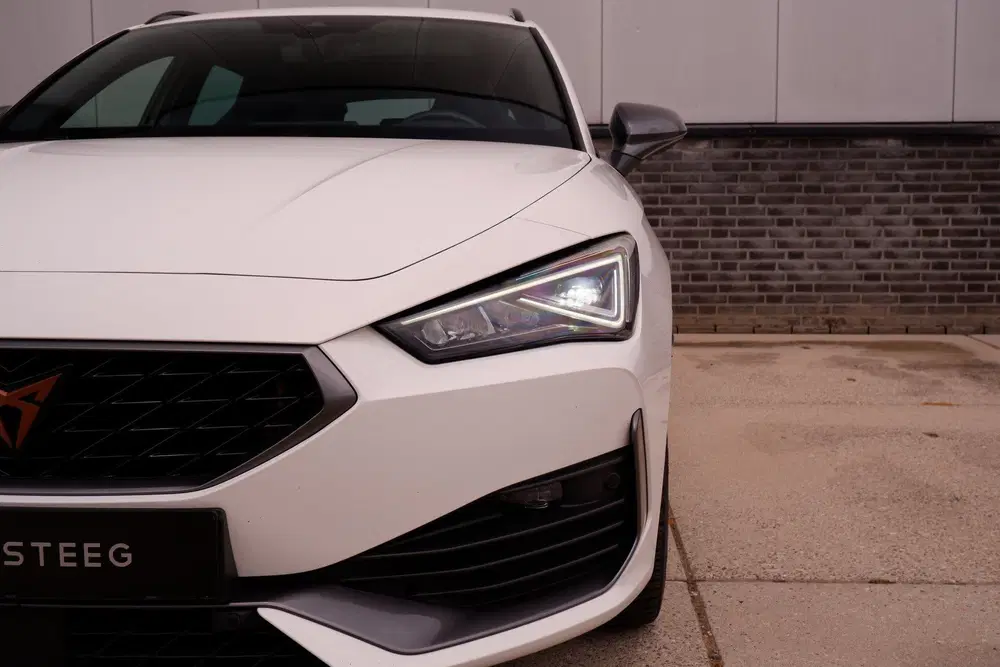 Cupra Leon 1.4 e-Hybrid Black Edition uit 2022, foto 12