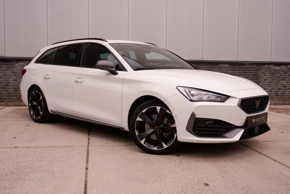 Cupra Leon 1.4 e-Hybrid Black Edition uit 2022, foto 14