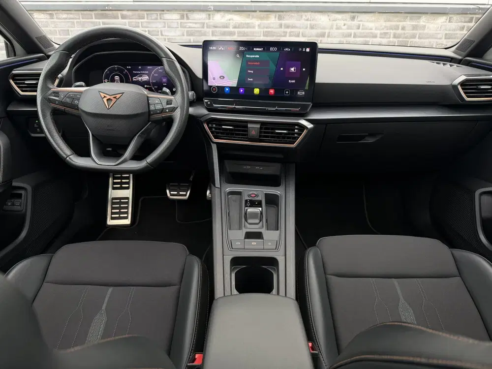 Cupra Leon 1.4 e-Hybrid Black Edition uit 2022, foto 3