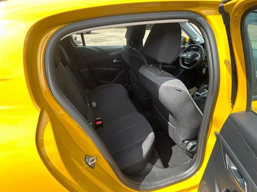 Peugeot 208 208 1.2 puretech active pack AUTOMAAT NIEU uit 2021, foto 10