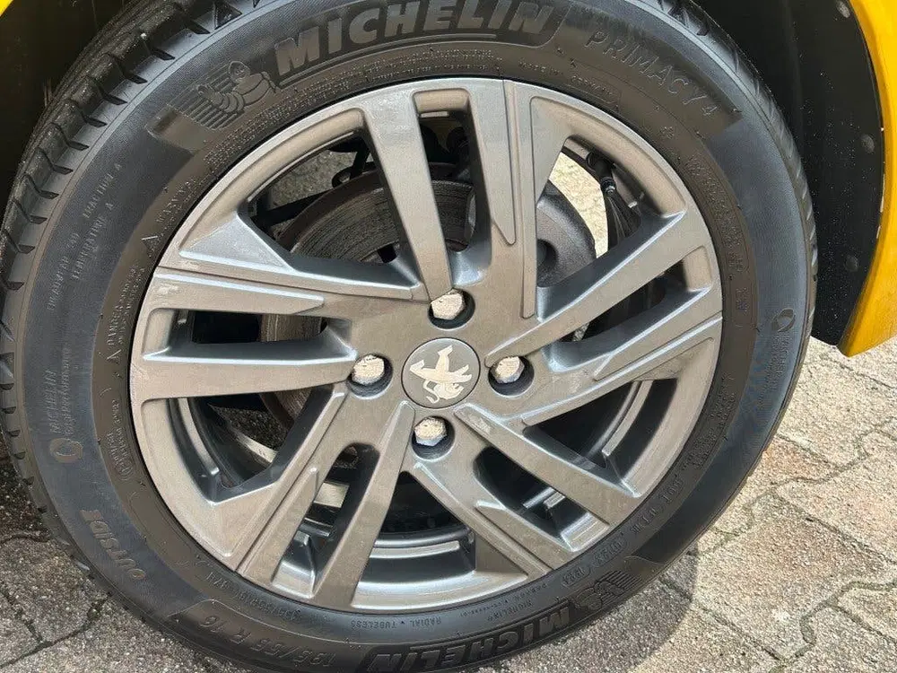 Peugeot 208 208 1.2 puretech active pack AUTOMAAT NIEU uit 2021, foto 6
