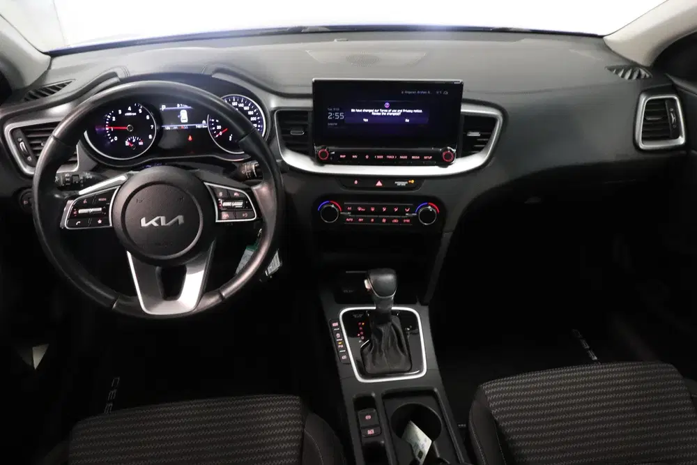 Kia Ceed 1.0 T-GDi MHEV DynamicLine uit 2022, foto 3