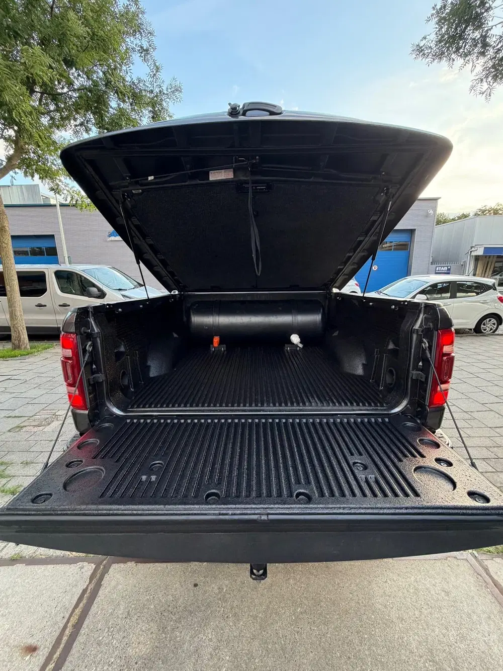 Ram 1500 RAM 1500 LARAMIE 5.7 V8 4x4 HEMI uit 2022, foto 11
