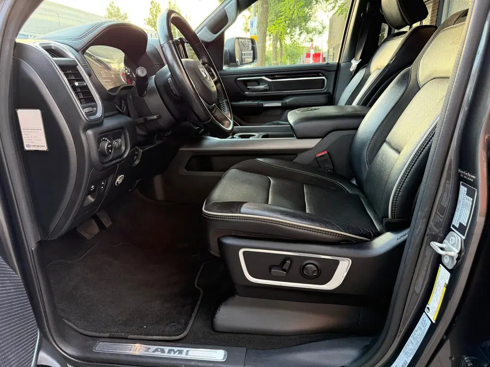 Ram 1500 RAM 1500 LARAMIE 5.7 V8 4x4 HEMI uit 2022, foto 13