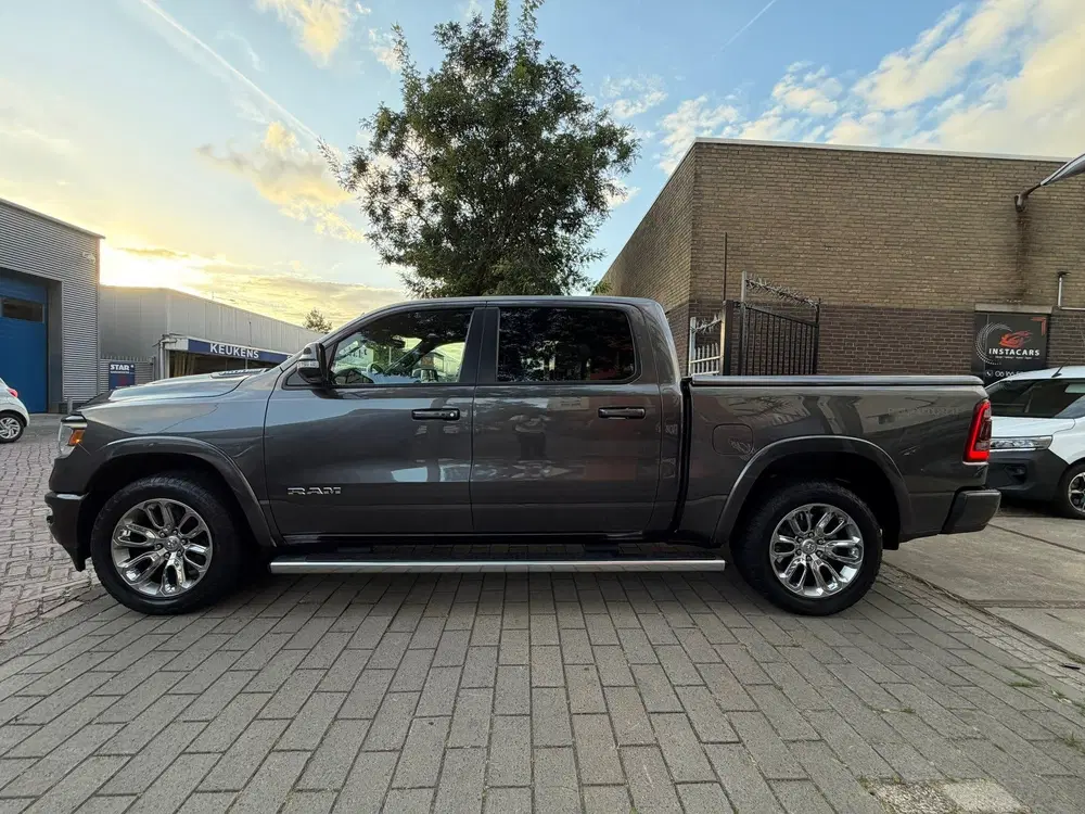 Ram 1500 RAM 1500 LARAMIE 5.7 V8 4x4 HEMI uit 2022, foto 7