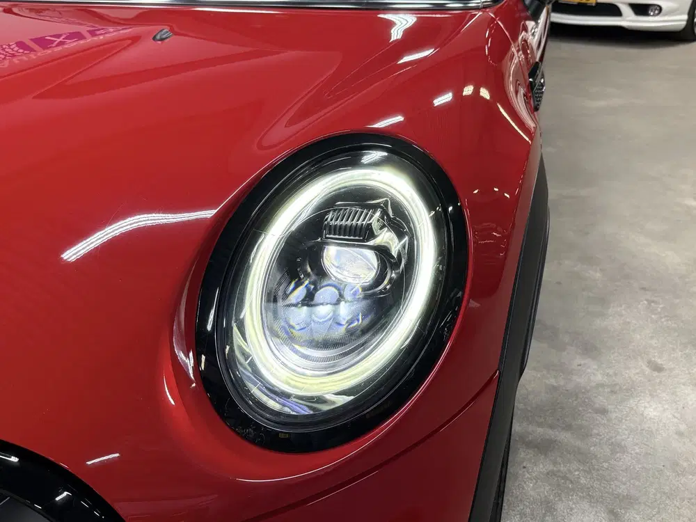 Mini Cooper S 2.0 Cooper S JCW uit 2022, foto 10