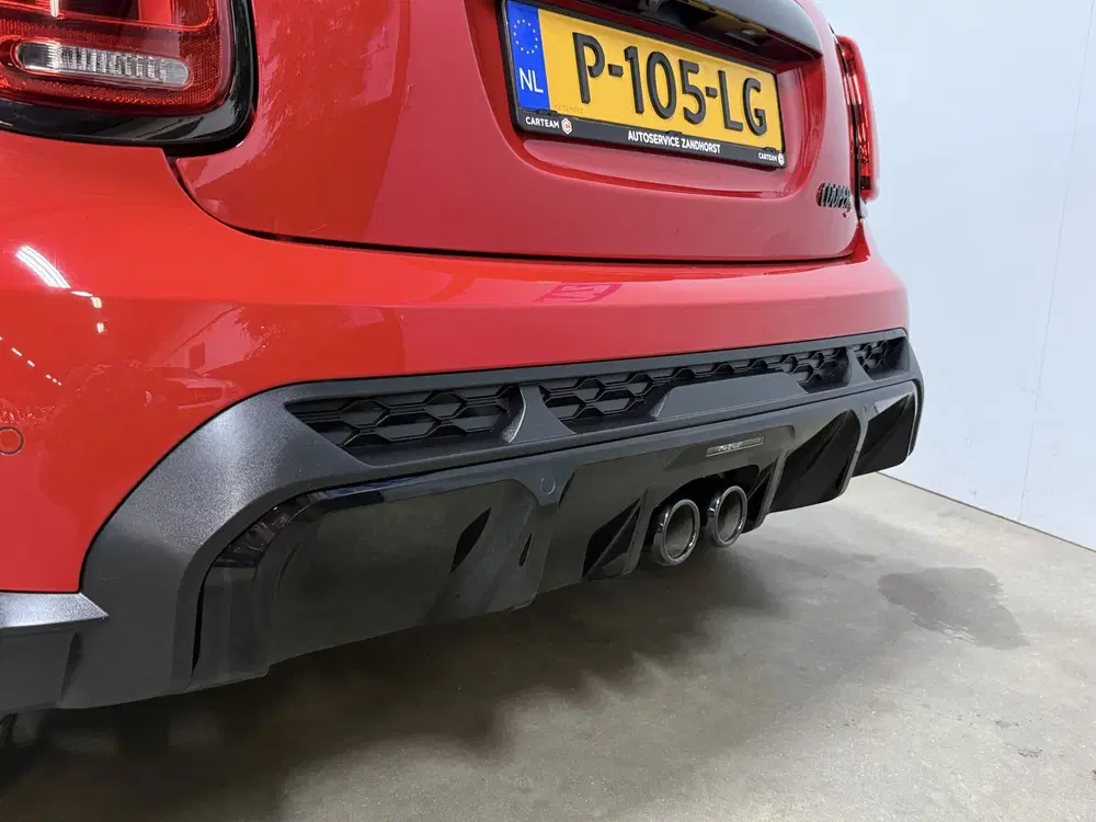Mini Cooper S 2.0 Cooper S JCW uit 2022, foto 8