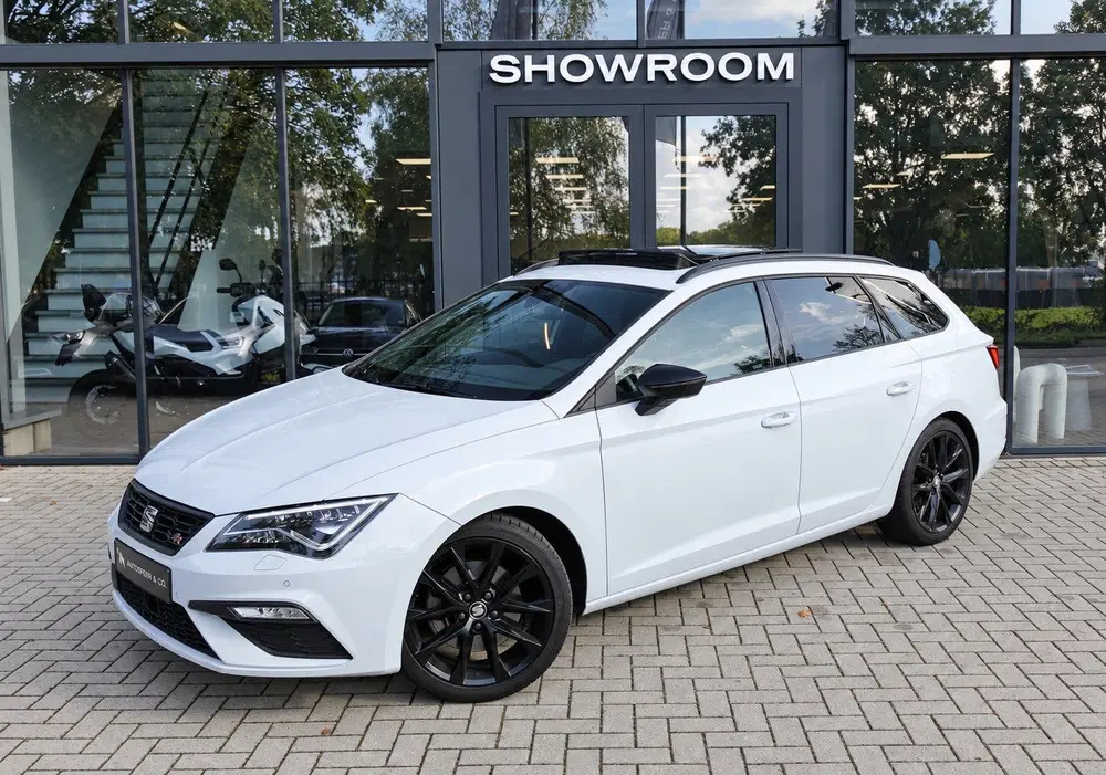 SEAT Leon 1.5 TSI FR PANO BEATS KEYLESS CAM VOL uit 2020