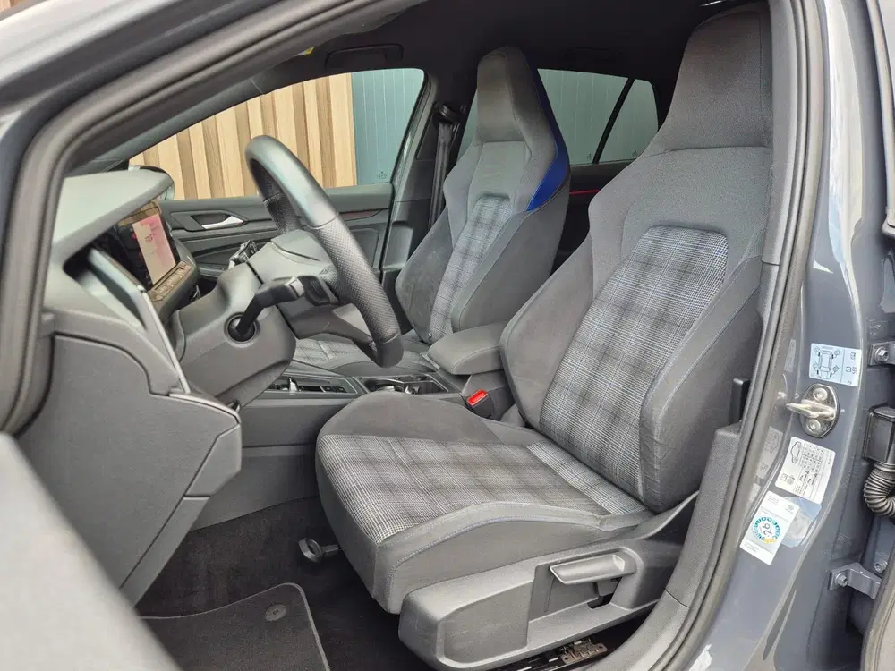 Volkswagen Golf 1.4 eHybrid GTE 245pk uit 2021, foto 8