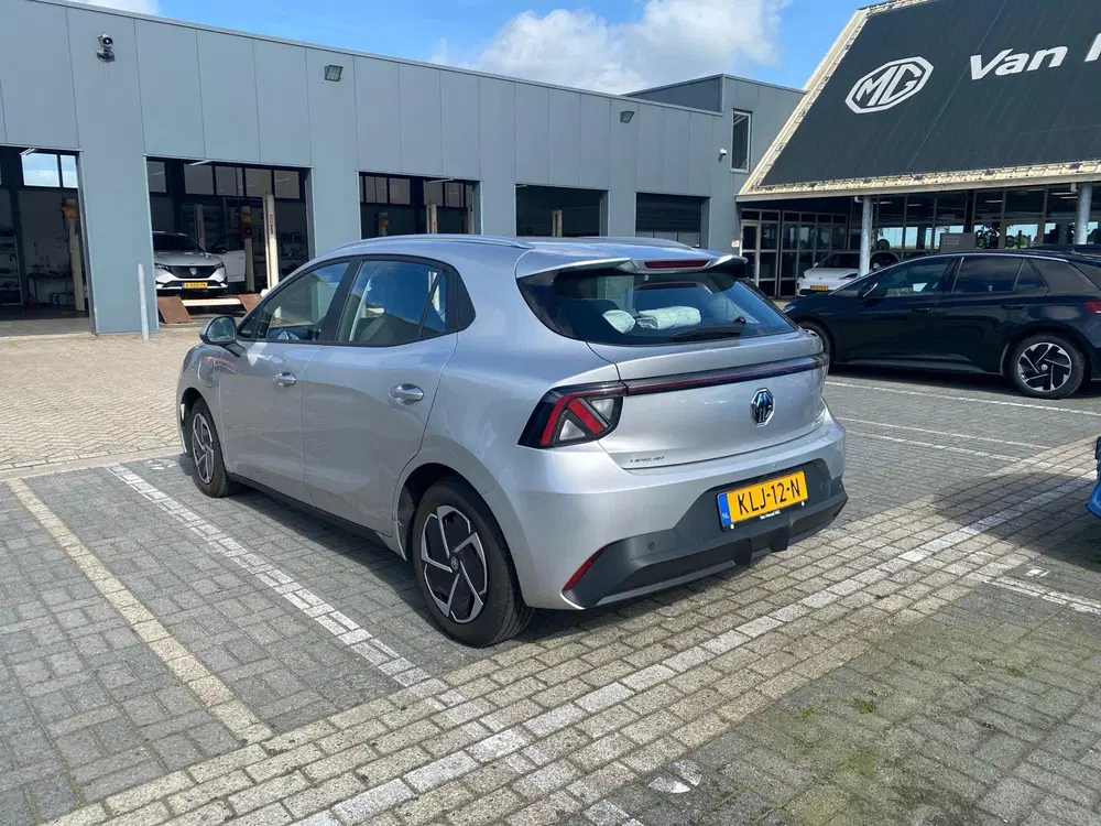 MG MG4 Comfort 54 kWh VANDAAG NOG RIJDEN uit 2026, foto 3