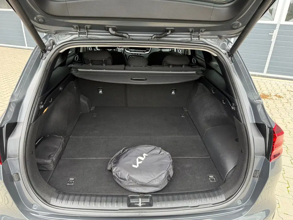 Kia Ceed 1.6 GDI PHEV ExecutiveLine All-in prijs uit 2022, foto 13