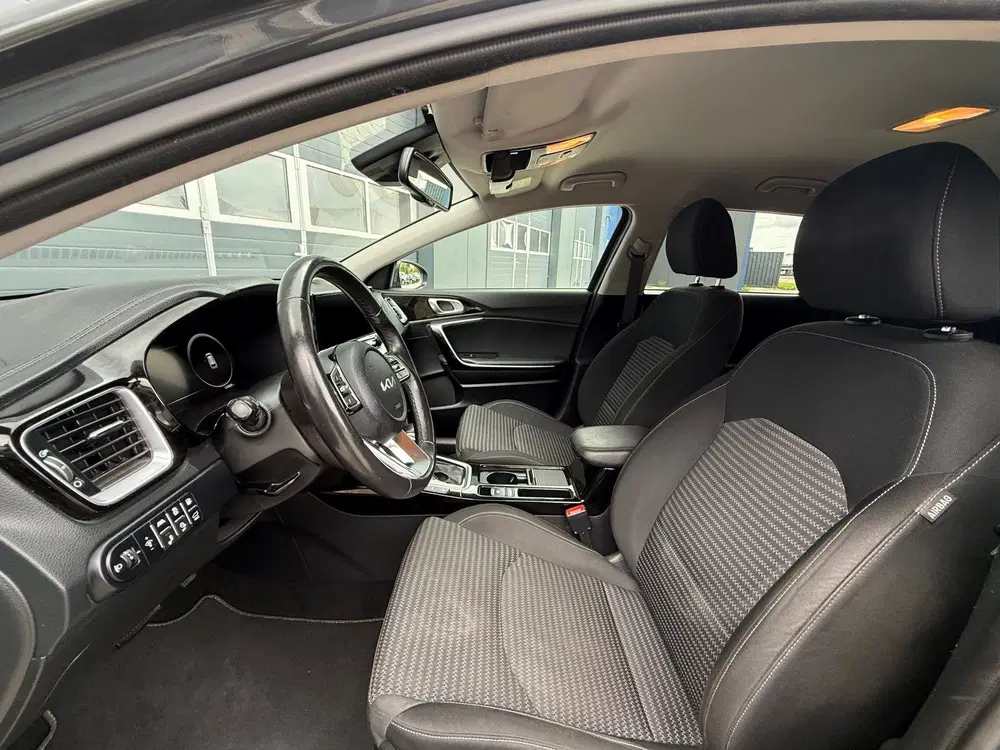 Kia Ceed 1.6 GDI PHEV ExecutiveLine All-in prijs uit 2022, foto 2