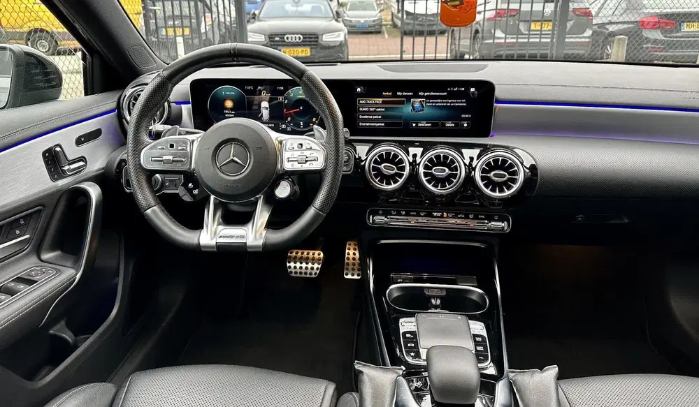 Mercedes-Benz A-Klasse AMG 35 4MATIC Edition 1 uit 2019, foto 7