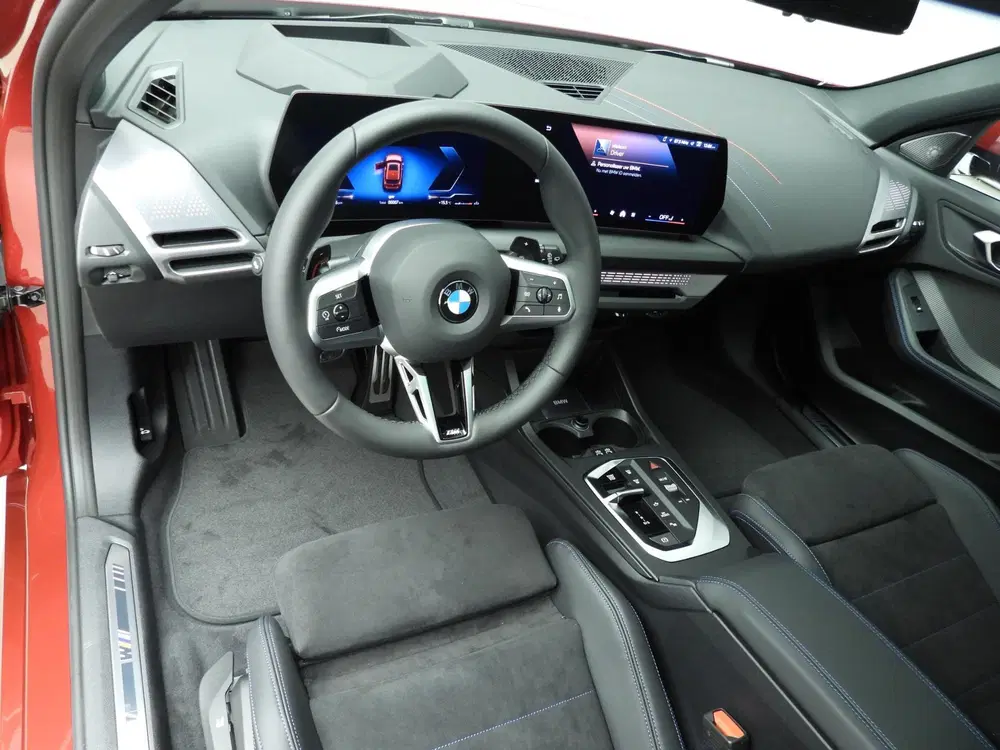 BMW 1-serie 5-deurs 120 uit 2025, foto 7