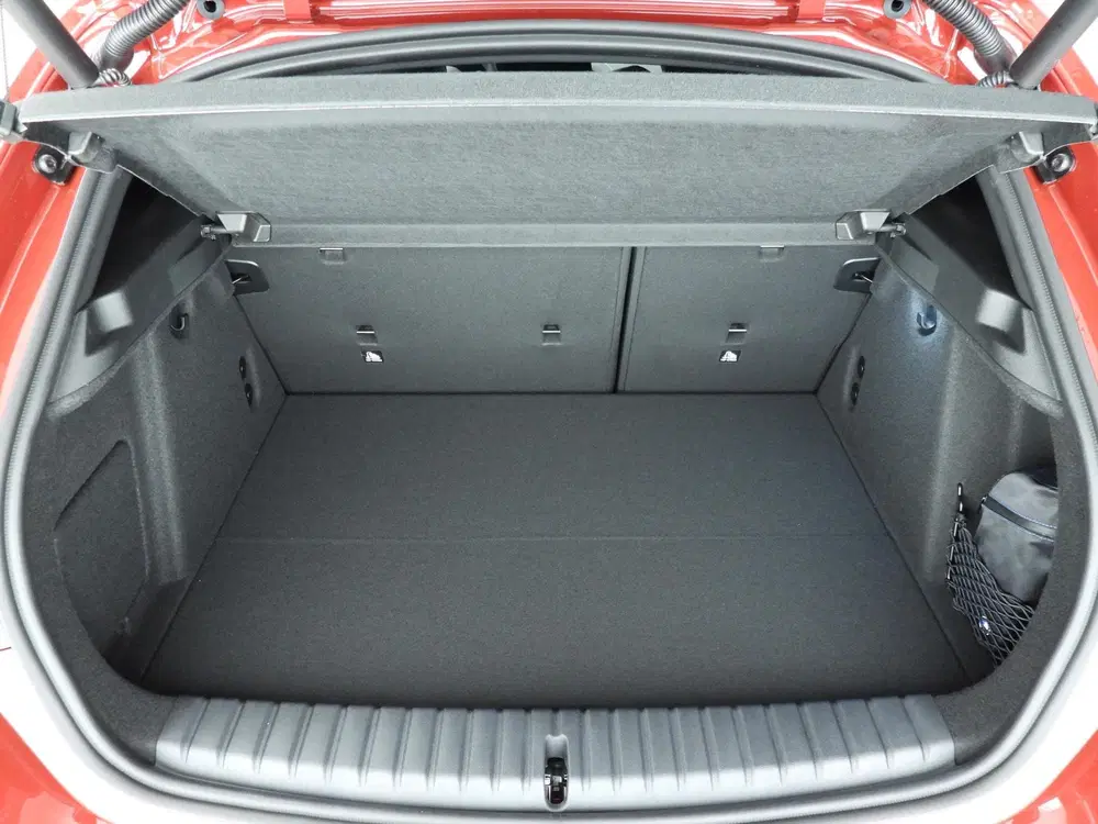 BMW 1-serie 5-deurs 120 uit 2025, foto 9