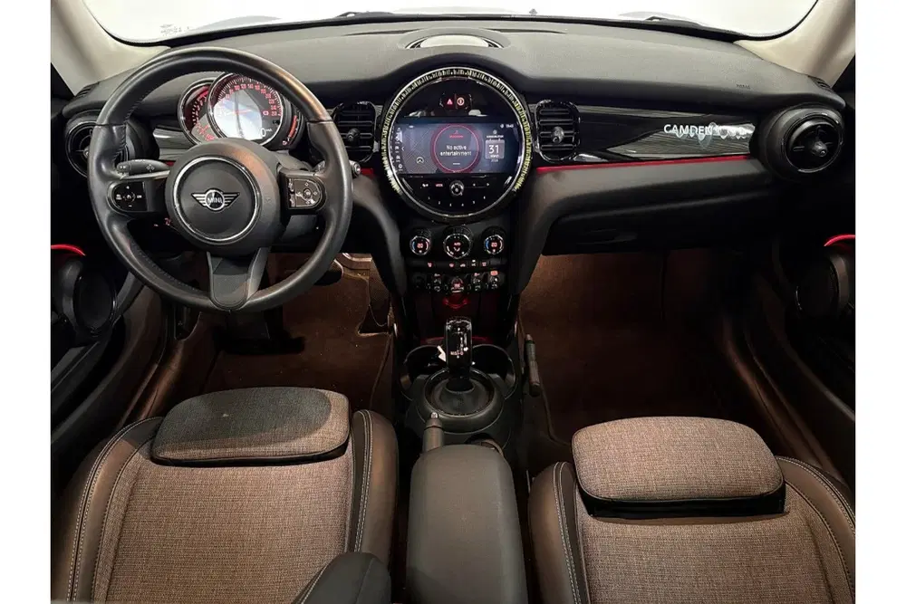Mini Cooper 1.5 Cooper Camden Edition uit 2023, foto 8