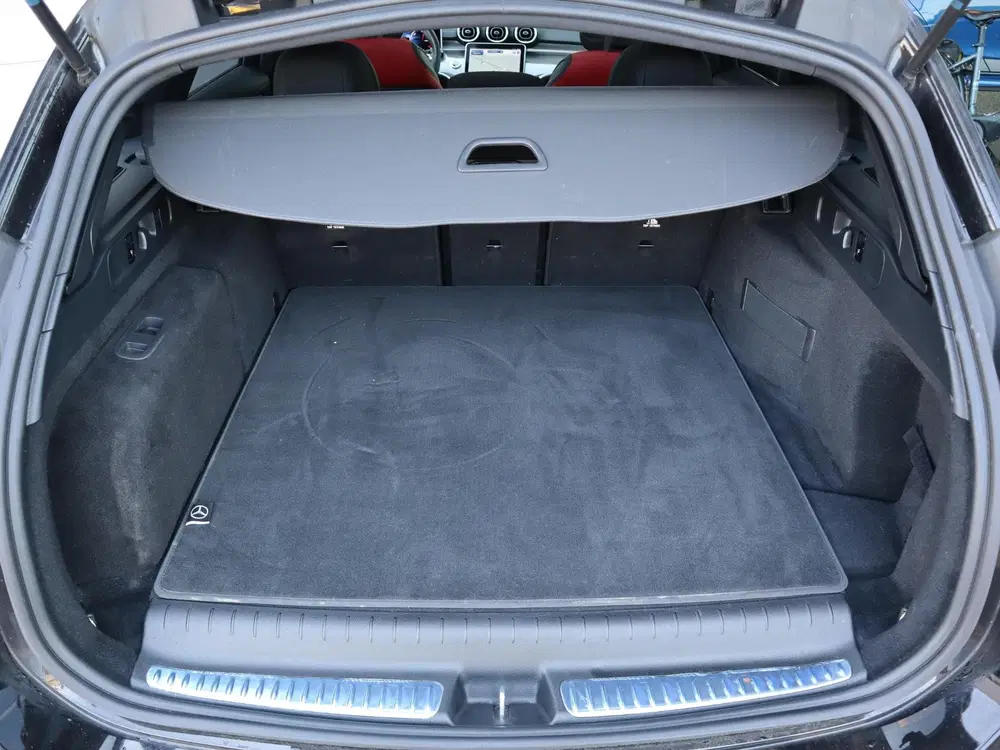 Mercedes-Benz C-Klasse 300 e AMG Line l Trekhaak l Pa uit 2025, foto 7