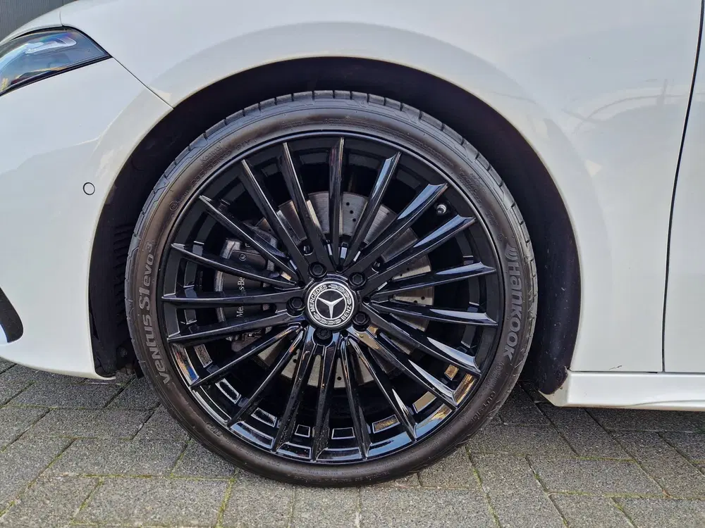 Mercedes-Benz A-Klasse 250 4MATIC AMG Facelift uit 2023, foto 6