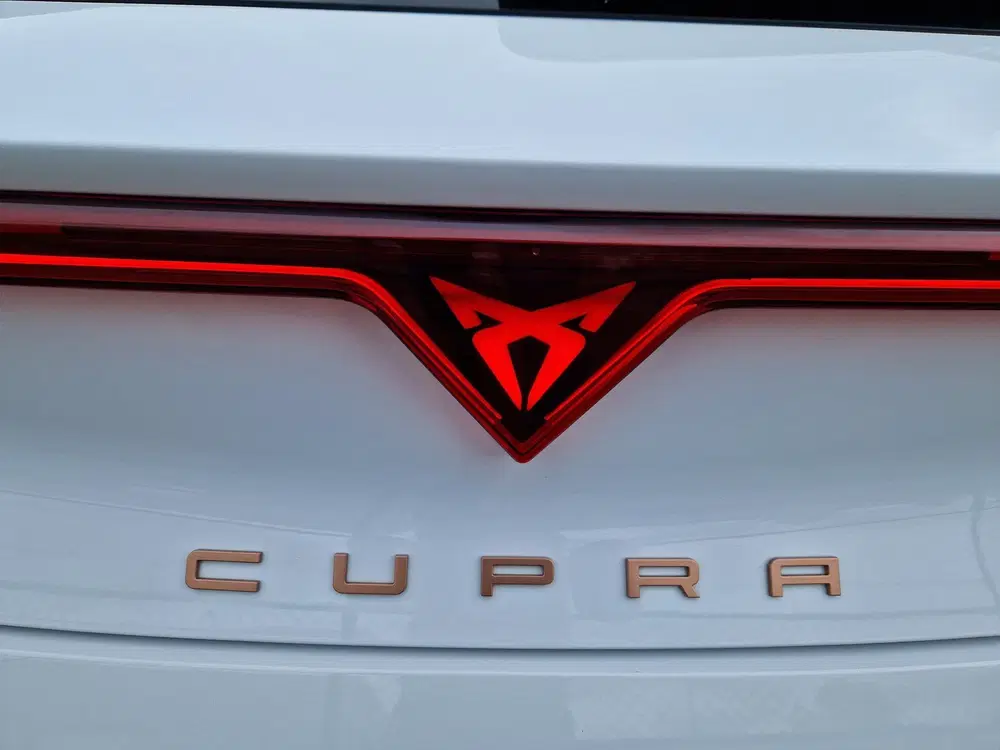 Cupra Leon 2.0 TDI DSG 150PK uit 2025, foto 14