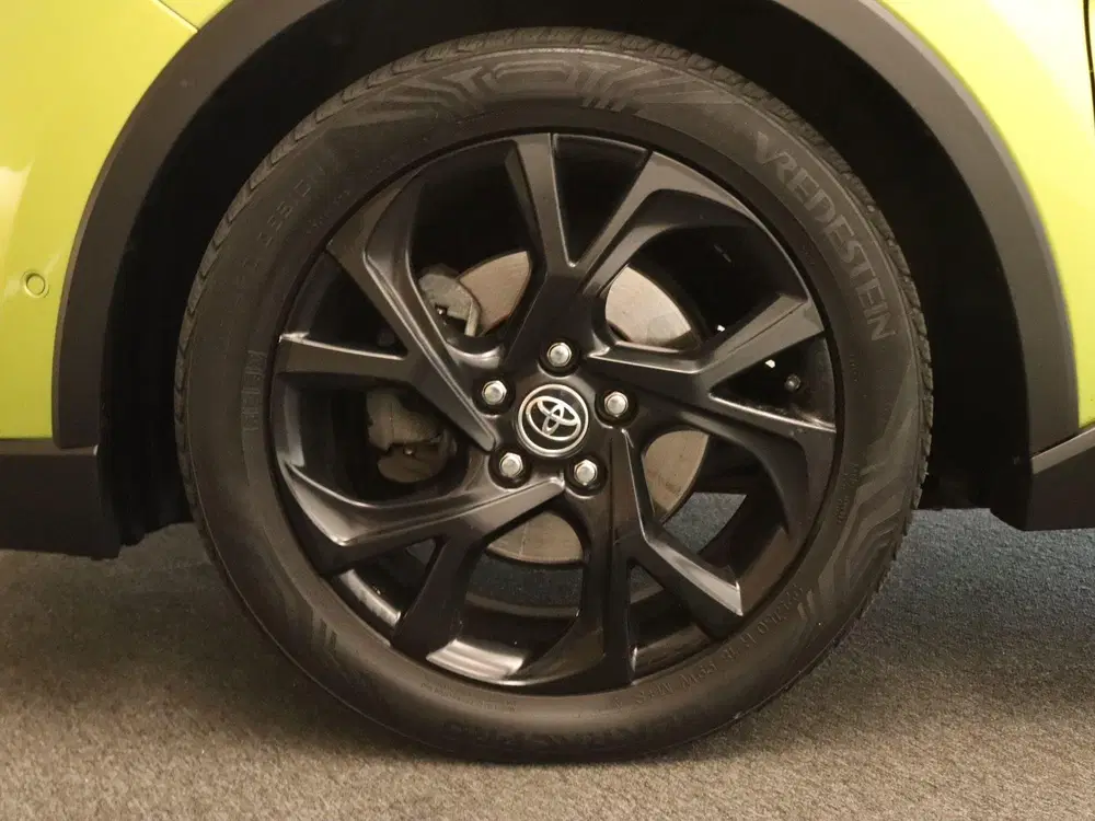 Toyota C-HR 1.8 Hybrid Executive Ultimate uit 2019, foto 4